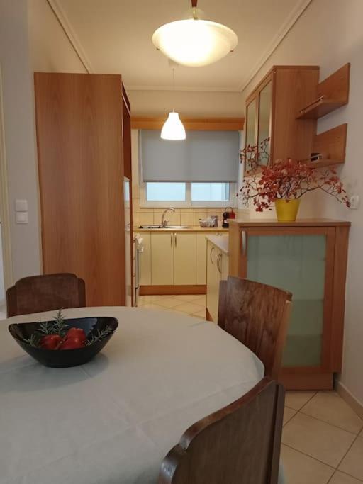 Vincent - Central 2 Bedroom Apartment 79Sqm Tripoli Exterior photo